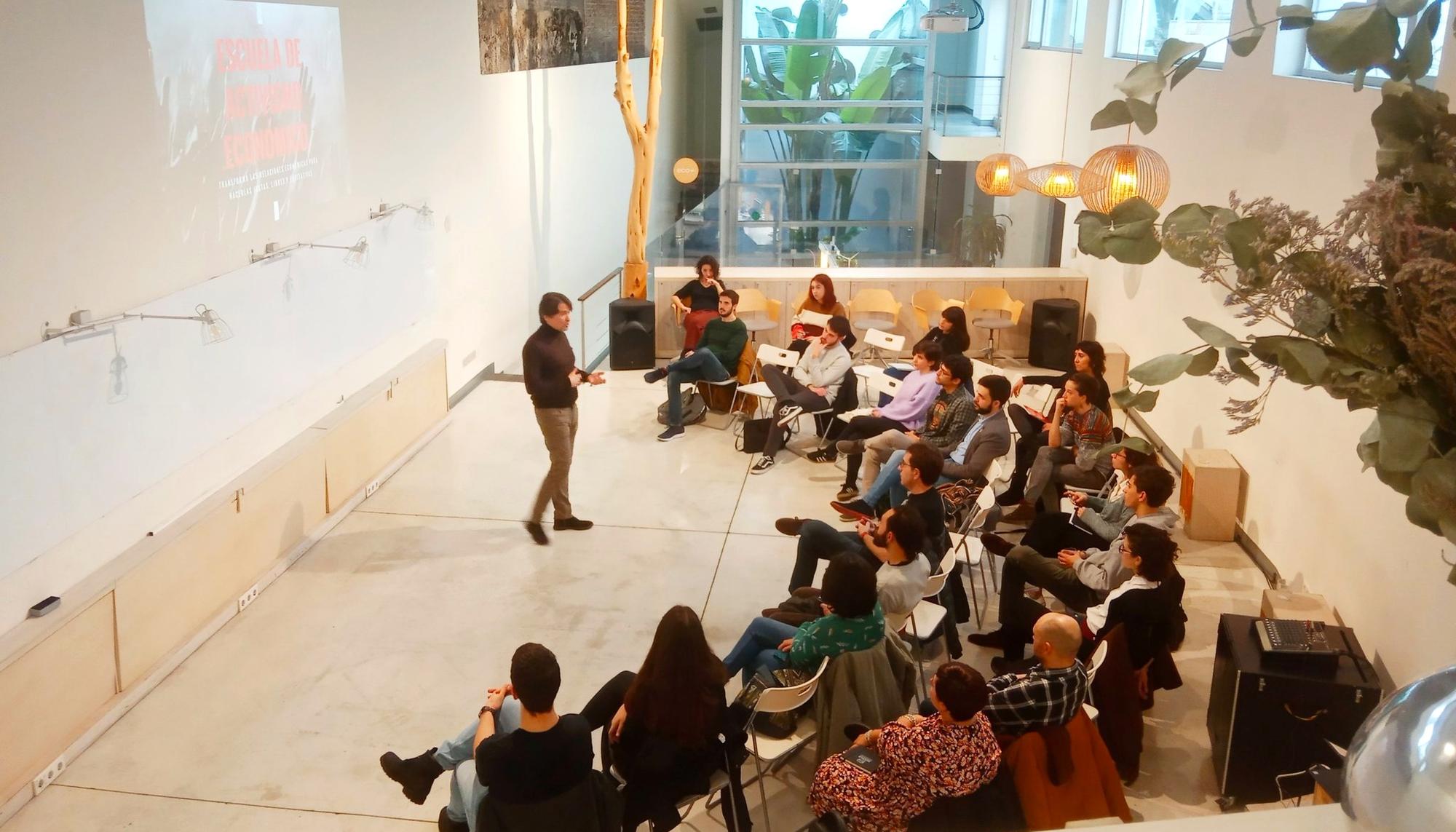 Escuela de Activismo Económico